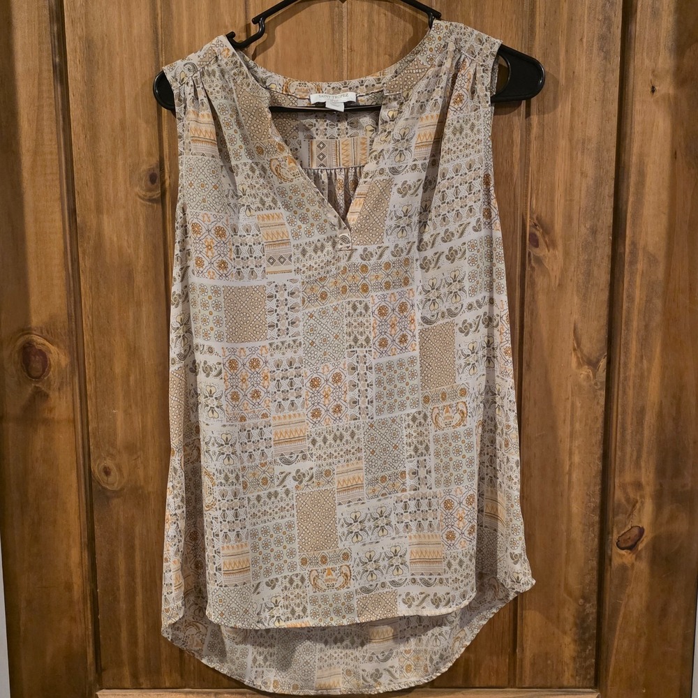 Saint Tropez‎ West Blouse Top Womens Medium Beige Sleeveless V-Neck Classic Boho